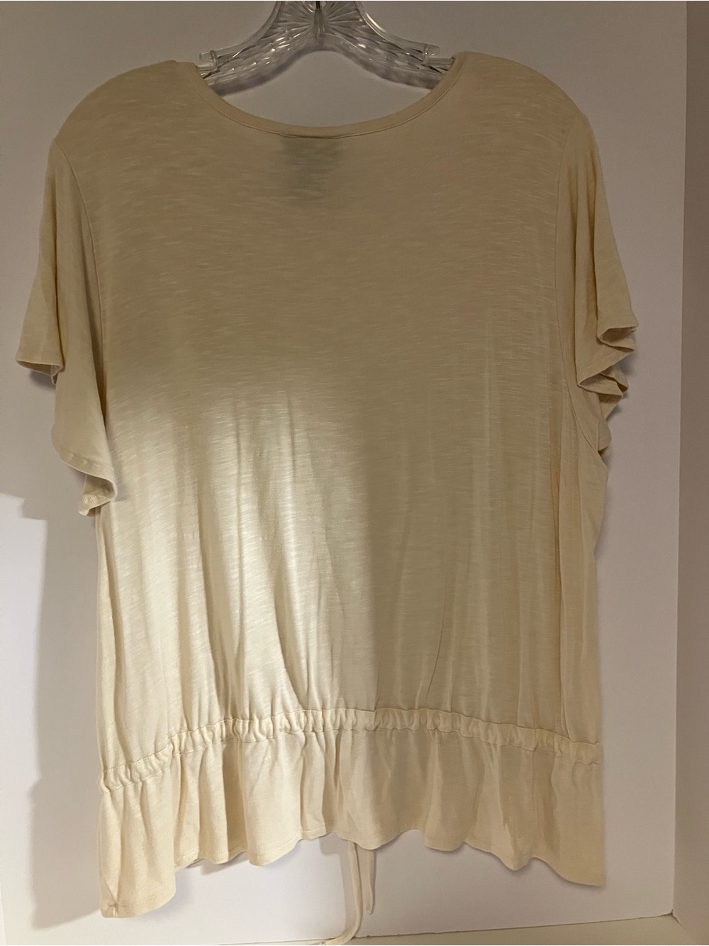 Wrangler Cream Short Sleeve Drawstring Ruffle Hem Top - Picture 4 of 5